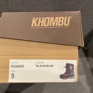 Khombo Robbie Kids Size 5 New in Box